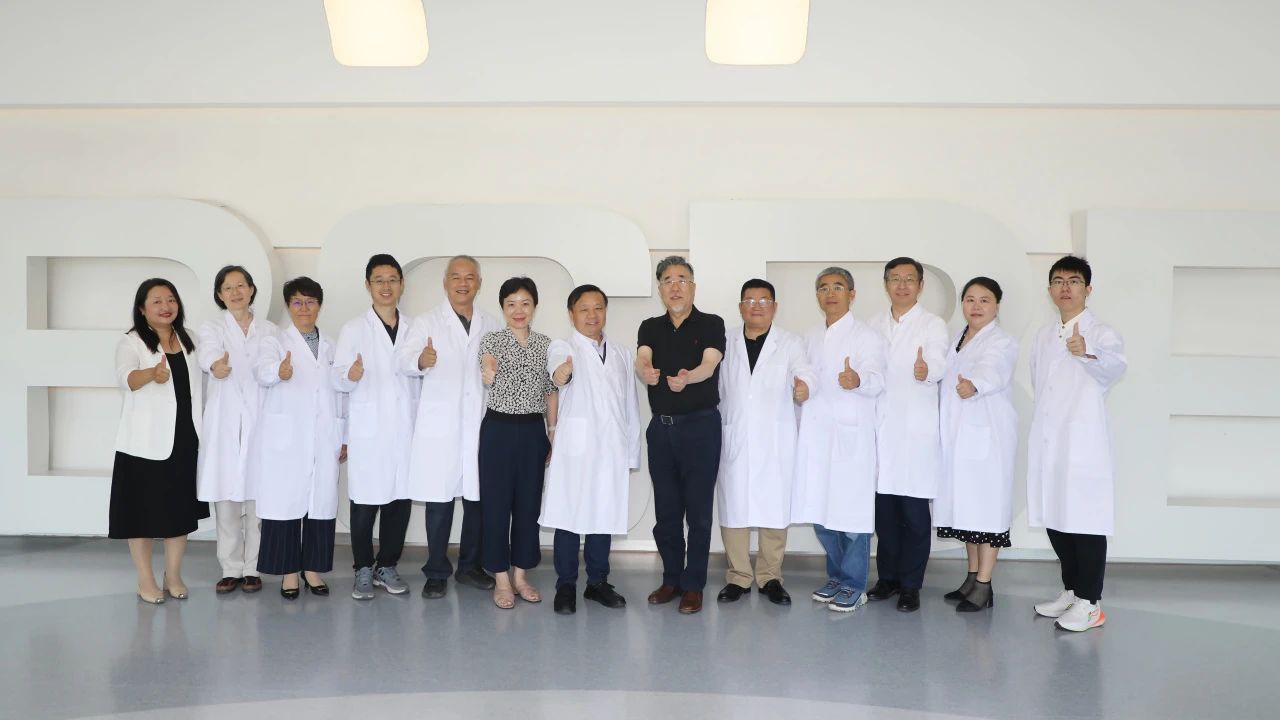 йشҽеҵͬ˵пٷƽ̨